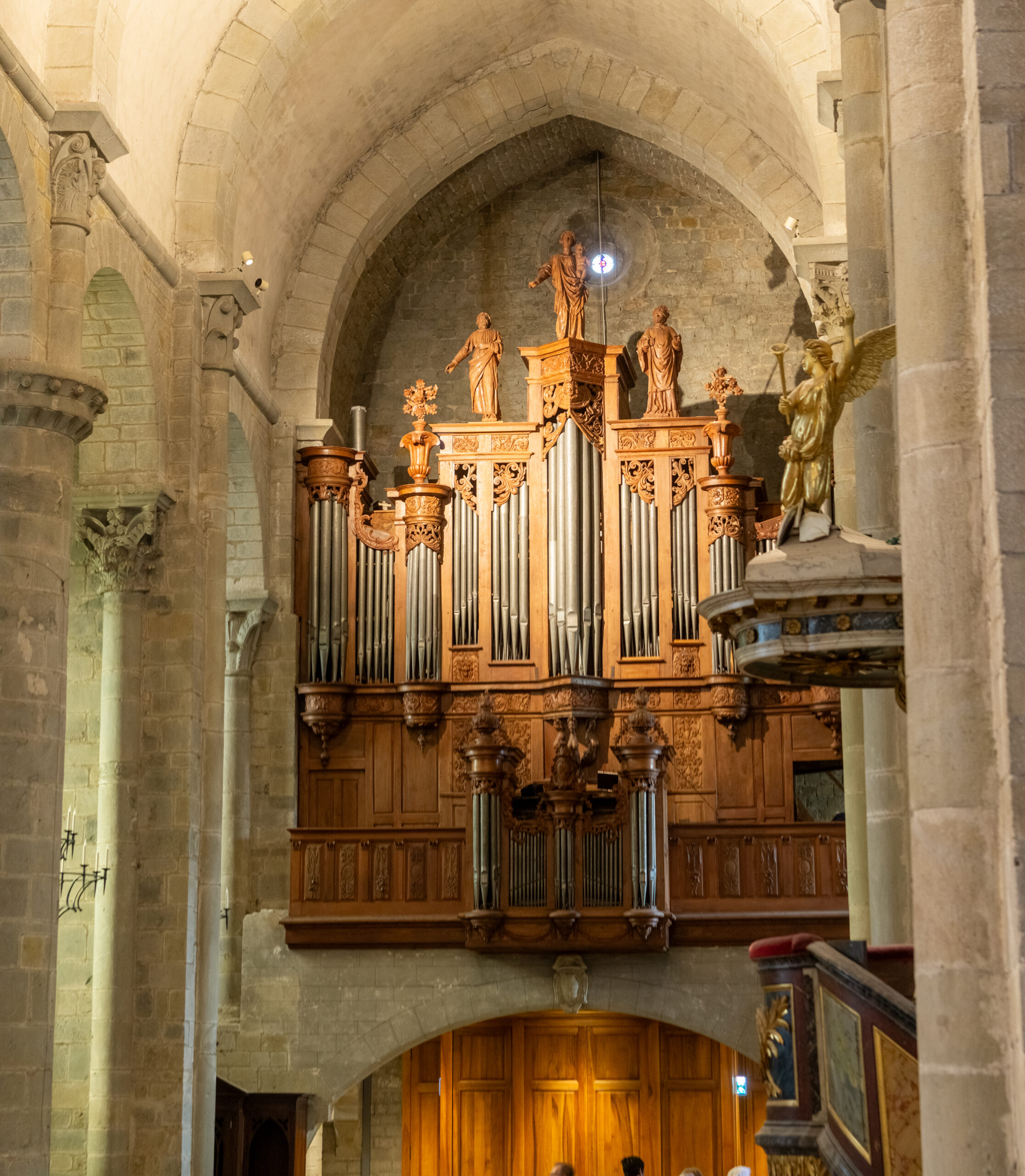 Orgue de la basilique Saint-Nazaire-et-Celse